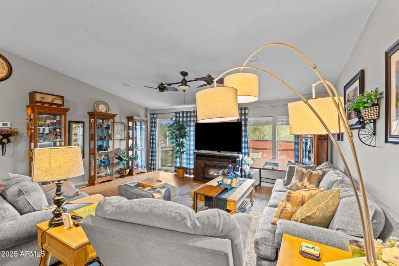 19-web-or-mls-DSC07833