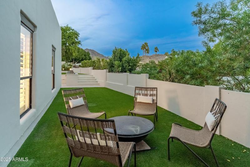 Side patio to fire pit