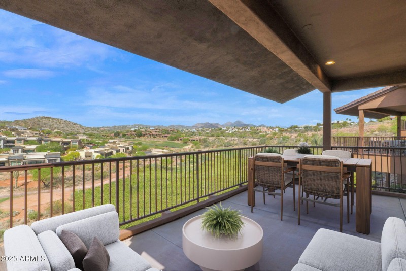 58-web-or-mls-33-web-or-mls-P1156321