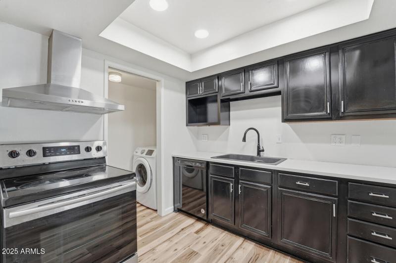 5406 W El Caminito Dr-13