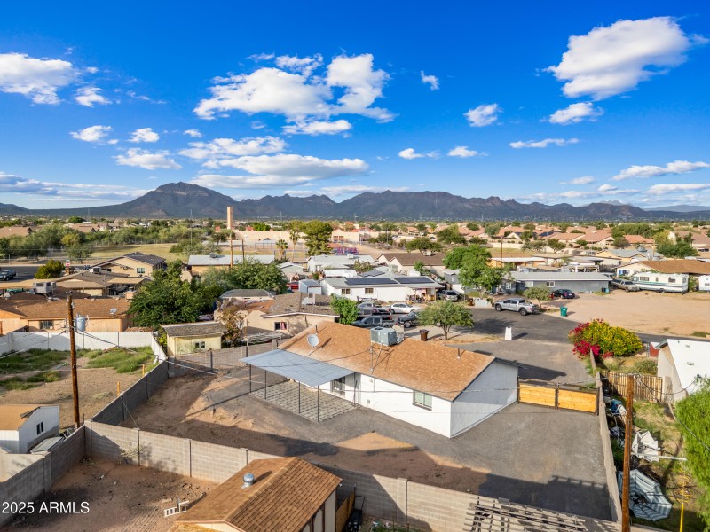 28-11121ECC-ocupix-SEQ