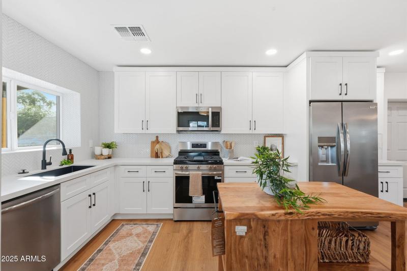 14-web-or-mls-014_ListerPros