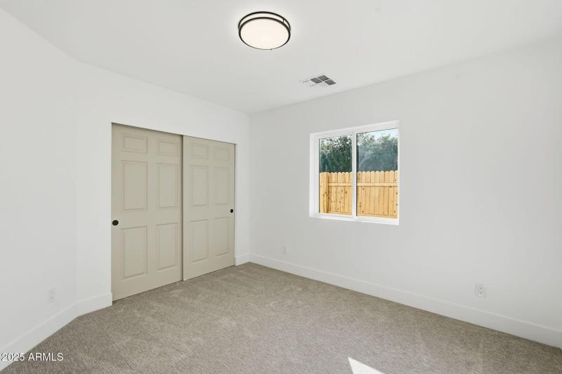 27-web-or-mls-027_ListerPros