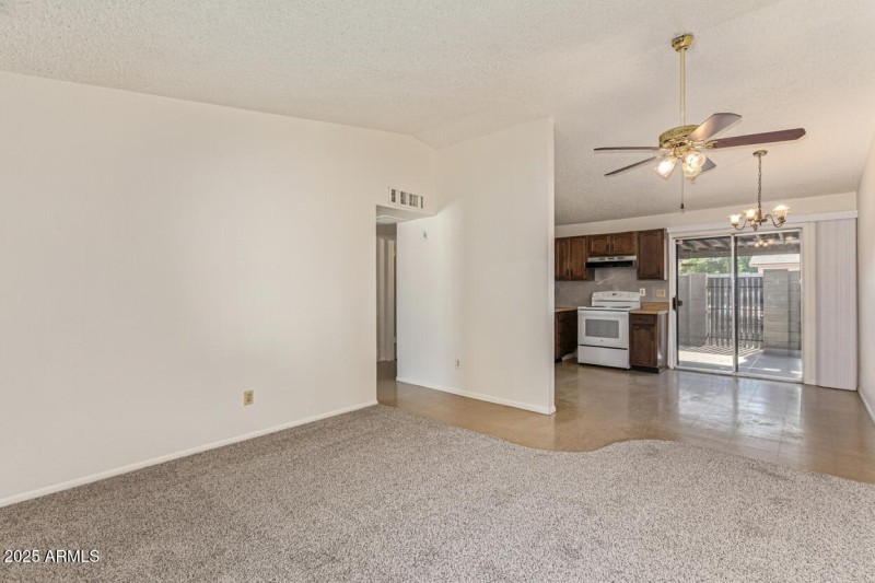 19606f63-aaf1-43ed-b49e-bc2c4b0d92dd