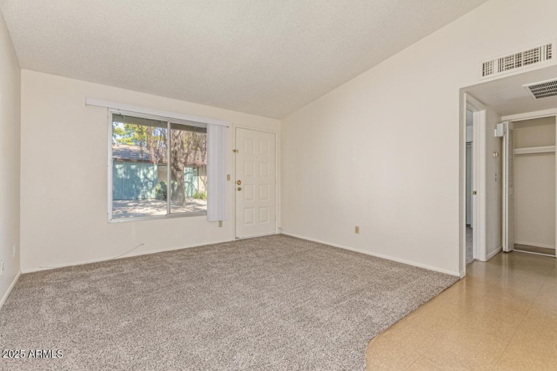 edfb186d-9c66-4961-af60-645f6b898a01