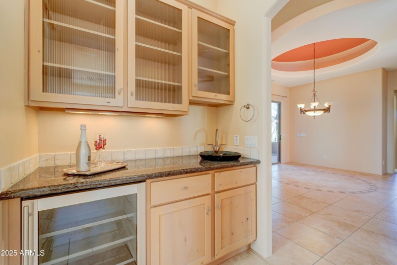 6841 E Quail Hideaway Ln-14