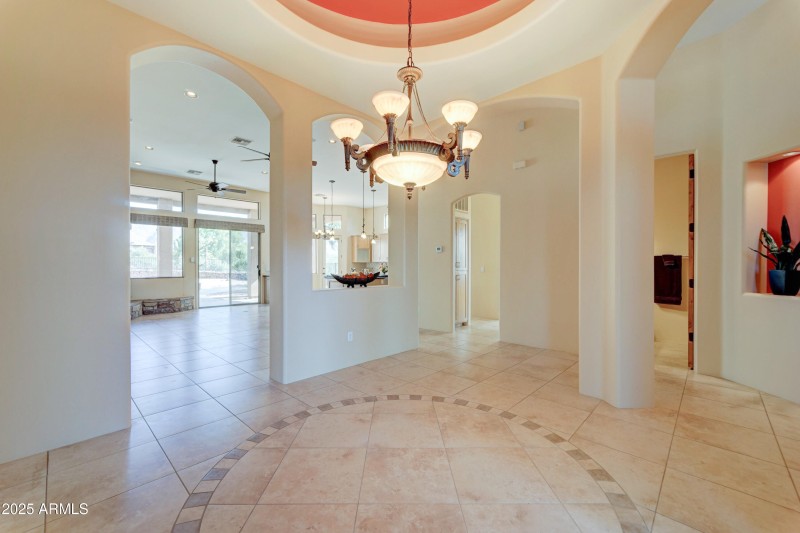 6841 E Quail Hideaway Ln-16