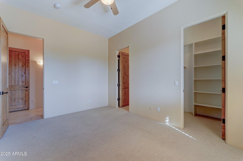 6841 E Quail Hideaway Ln-31