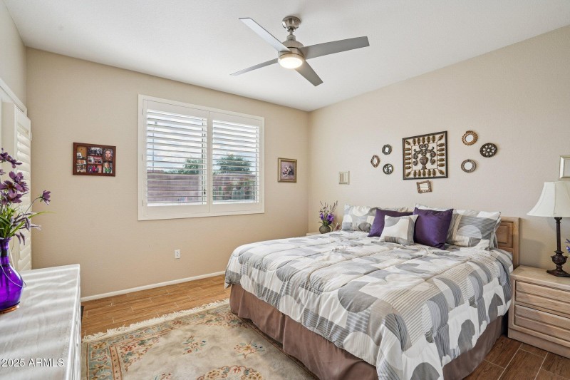 23-web-or-mls-W Gunsight Dr-S1411-023