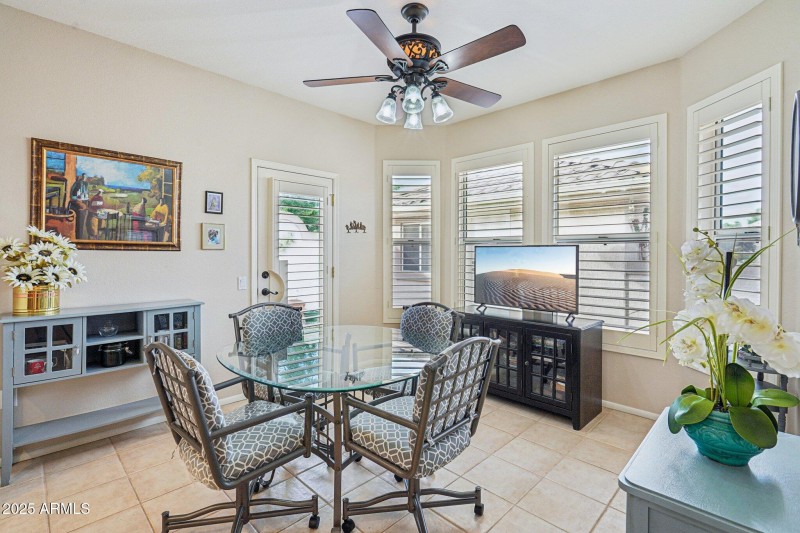 8-web-or-mls-W Gunsight Dr-S1411-008