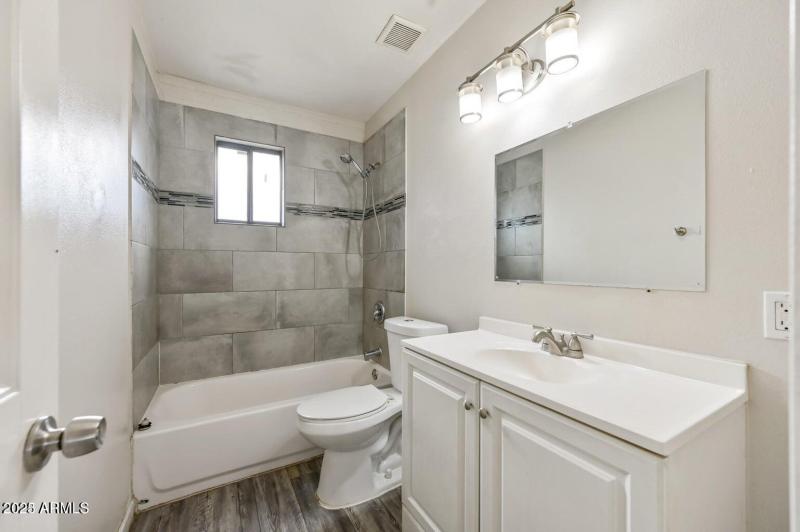 20220812211426228564000000-o