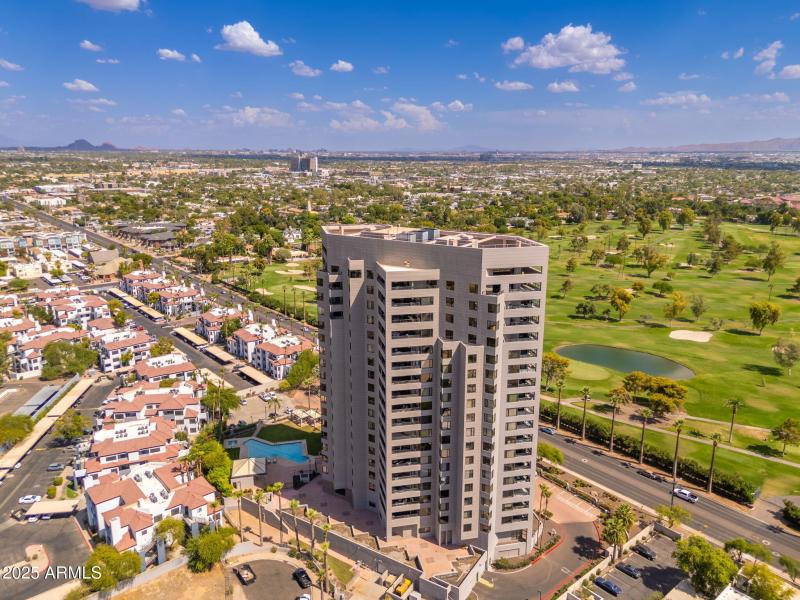 1040 E Osborn Rd UNIT 1703 - 63