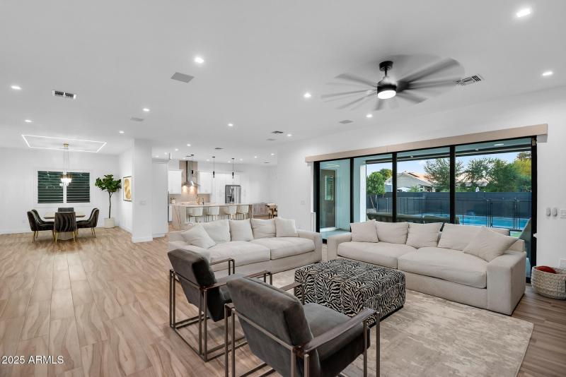 LARGE OPEN LIVING SPACE