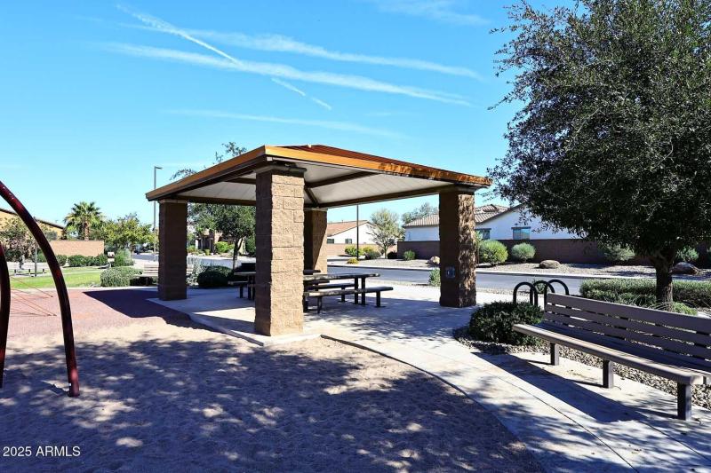 Community Park-Ramada