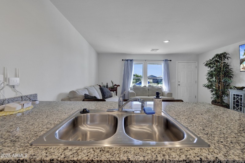 3K6A3277_78_79_80_81