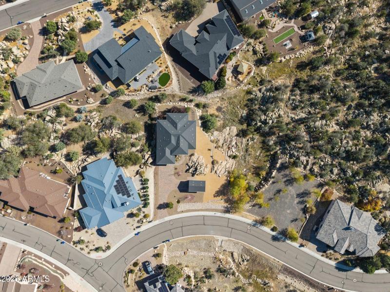 DJI_20251113124914_0005_D