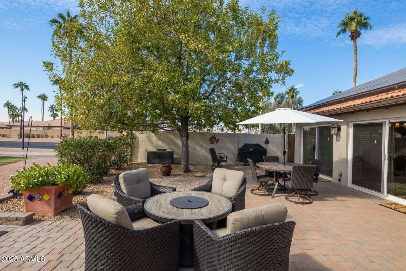 15155 W Robson Cir N patio at fence