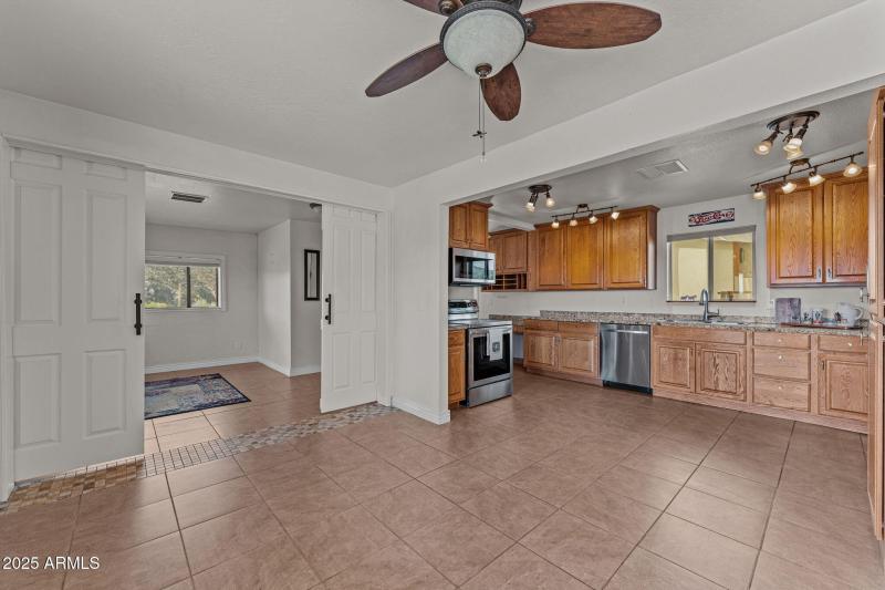 16-web-or-mls-DSC08323