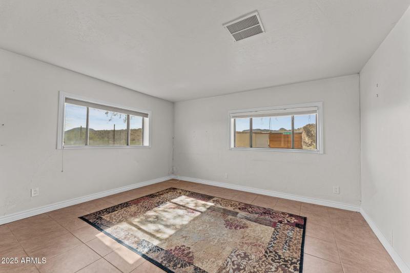 17-web-or-mls-DSC08328