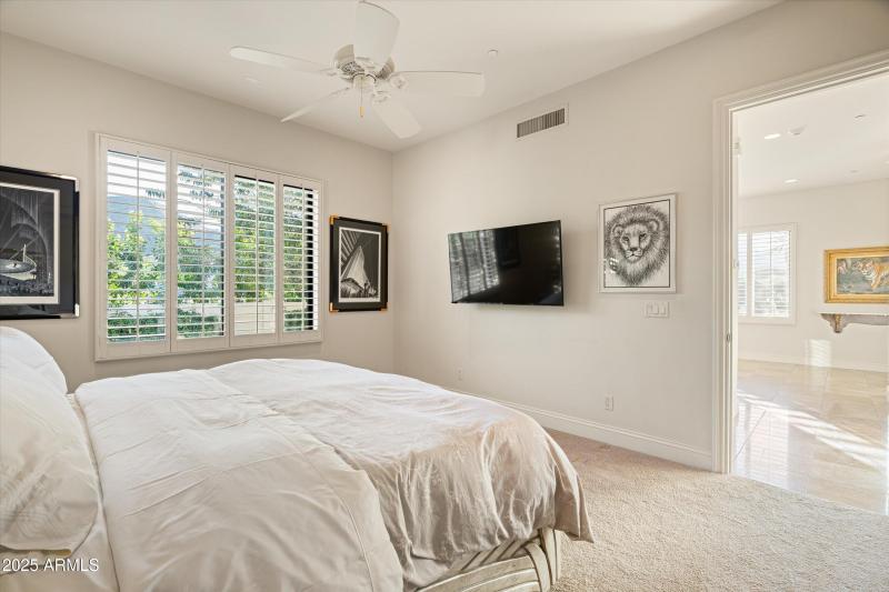 Guest House Bedroom w/ Walk-in Closet