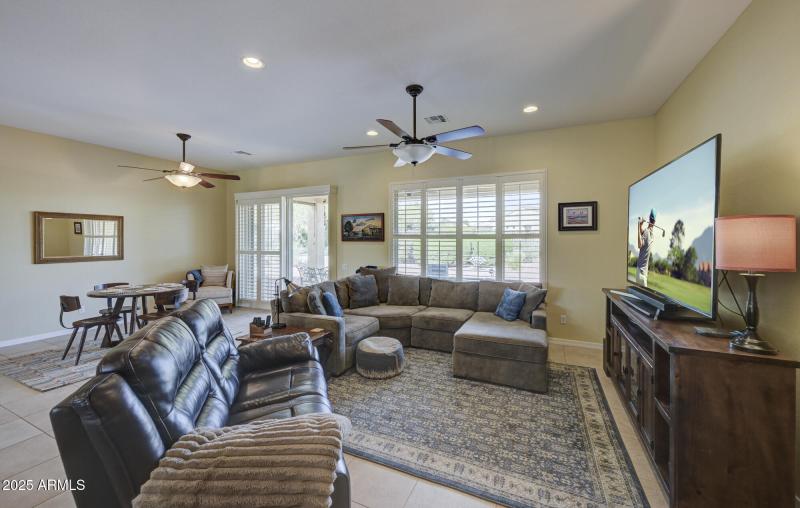 12722 W Figueroa Ct-16