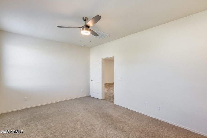 17566 W COUNTRY CLUB TER