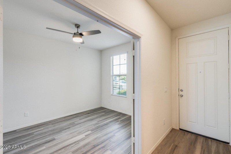 17566 W COUNTRY CLUB TER