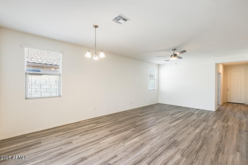 17566 W COUNTRY CLUB TER