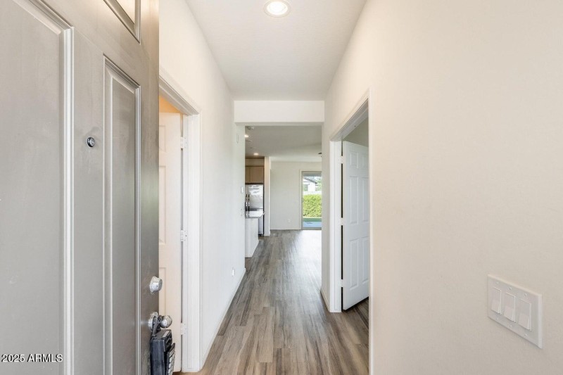 17566 W COUNTRY CLUB TER