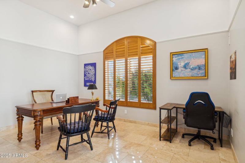 1st floor Bedroom/Office