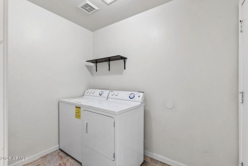 34_9025_W_Cinnabar34_mls