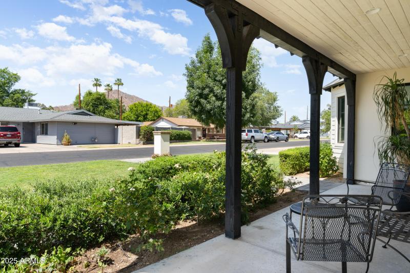 07-4901 E Amelia Ave (7 of 41)