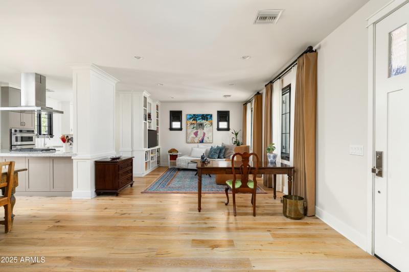 09-4901 E Amelia Ave (9 of 41)