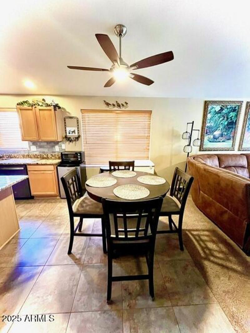 Dinette area to familyroom 7