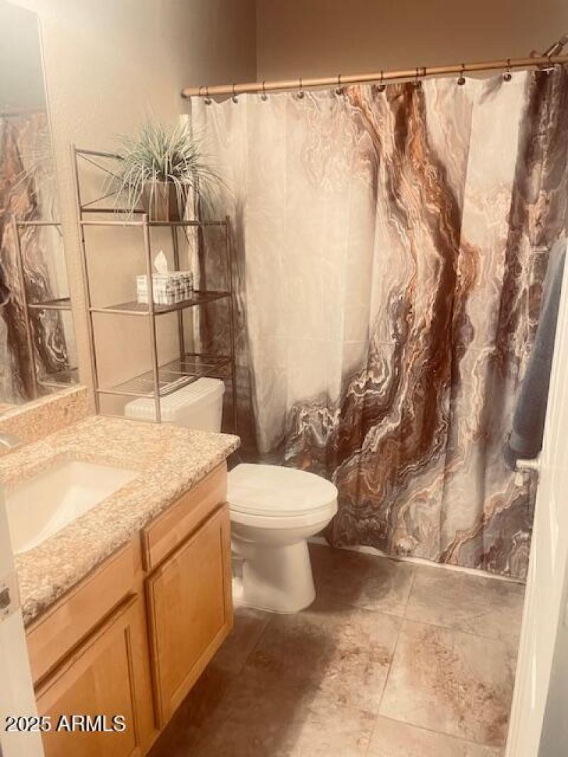 Large fron bathroom 15