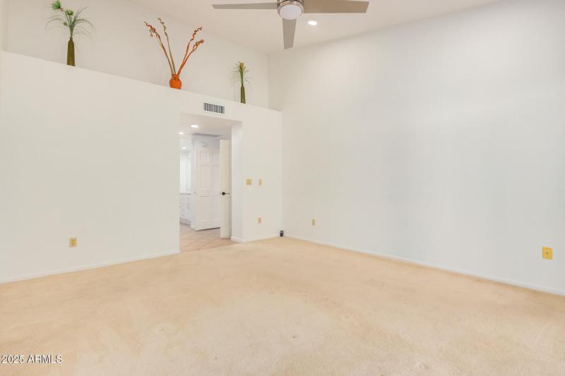 12 - Forest Hills 816