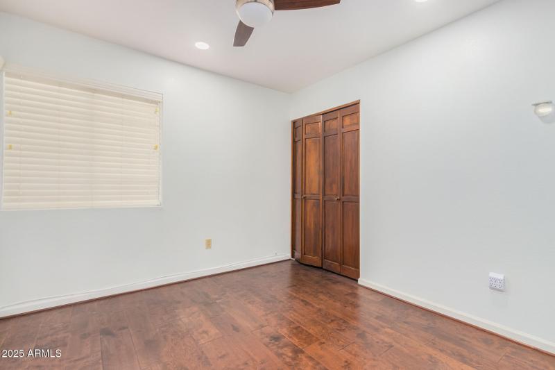 19 - Forest Hills 816