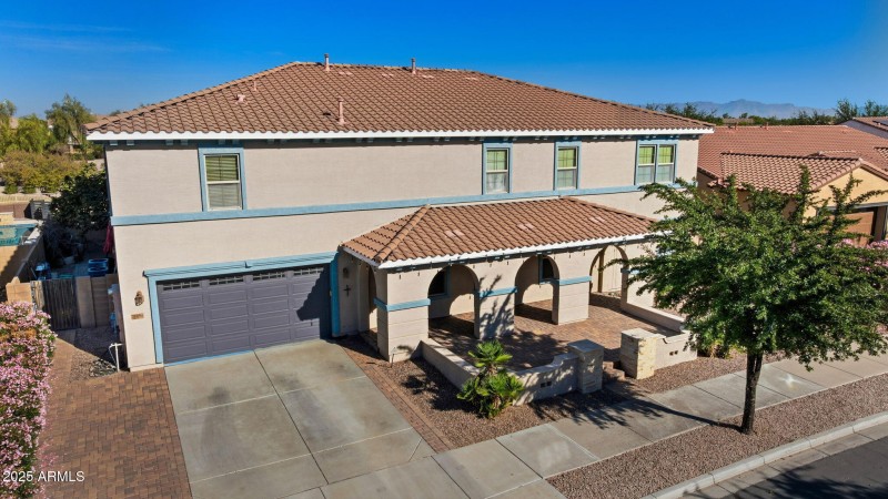 002__21256 E Waverly Dr