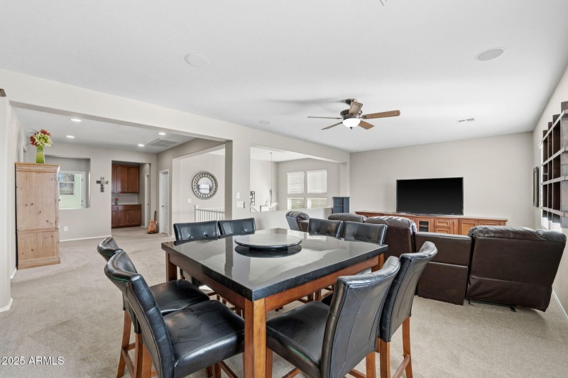 031__21256 E Waverly Dr