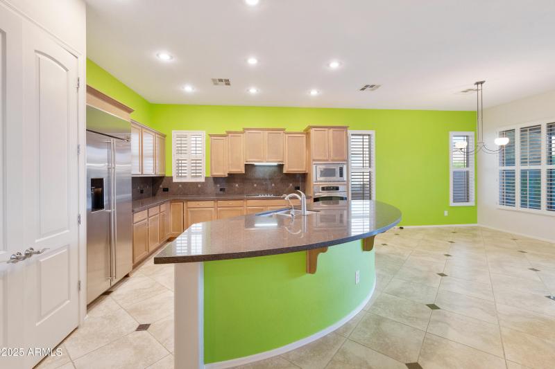 4460 E Carob Dr Gilbert AZ-print-010-041