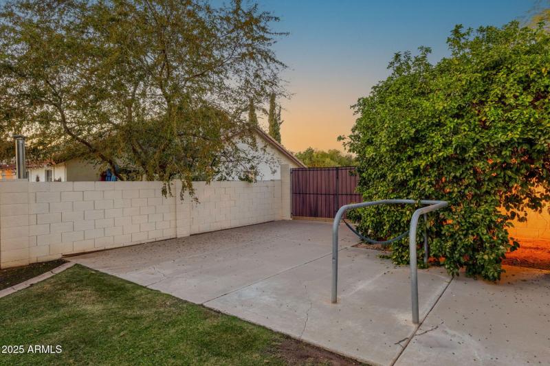 58-web-or-mls-1911-e-bruce-ave