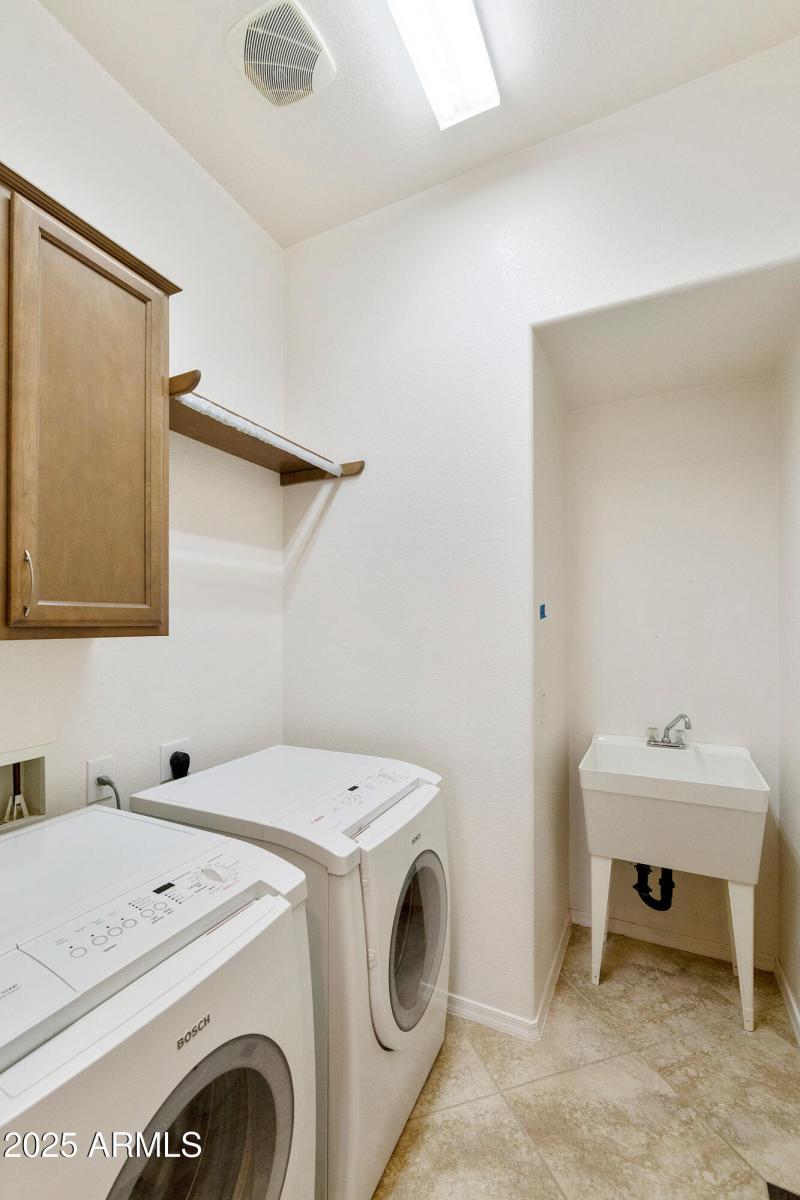 4460 E Carob Dr Gilbert AZ-print-032-029