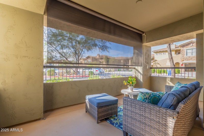 Outdoor space w/ sun shade