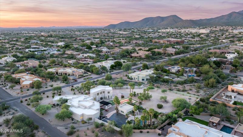 02-12816ETurquoiseAve-2