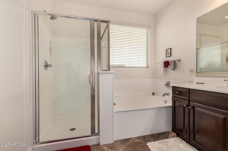 Separate Tub & Shower