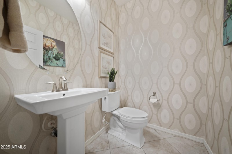 Powder room