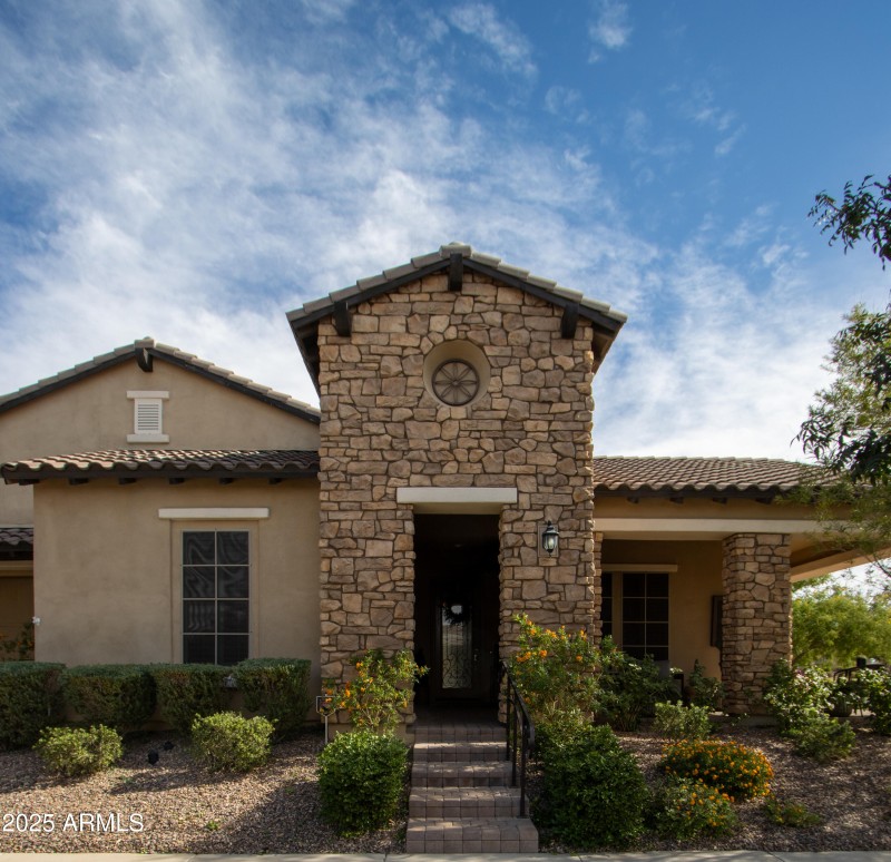 Exterior_Exterior-03