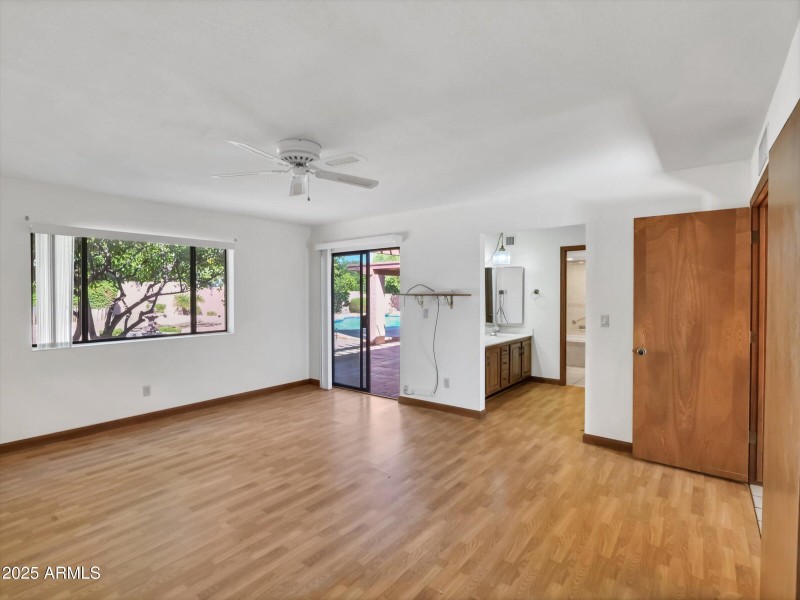 24-15172 E Verbena Drive-24