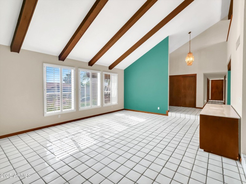 09-15172 E Verbena Drive-9