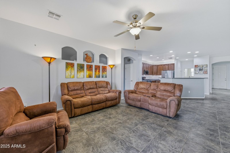 42448 W Almira Drive-21